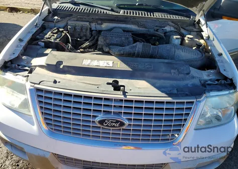 2006 Ford Expedition Eddie Bauer z USA, uszkodzony, nr VIN 1FMPU17526LA39864